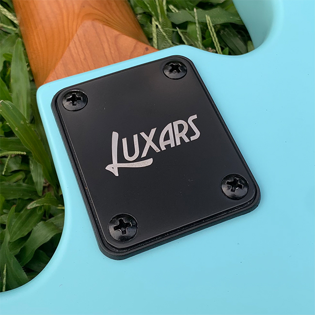 empalmar el m&aacute;stil de la guitarra