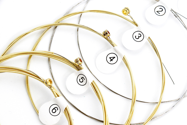 GBA 1152 Precio de fábrica Marca personalizada Paquete de selección Paquete de cuerdas de latón para guitarra acústica