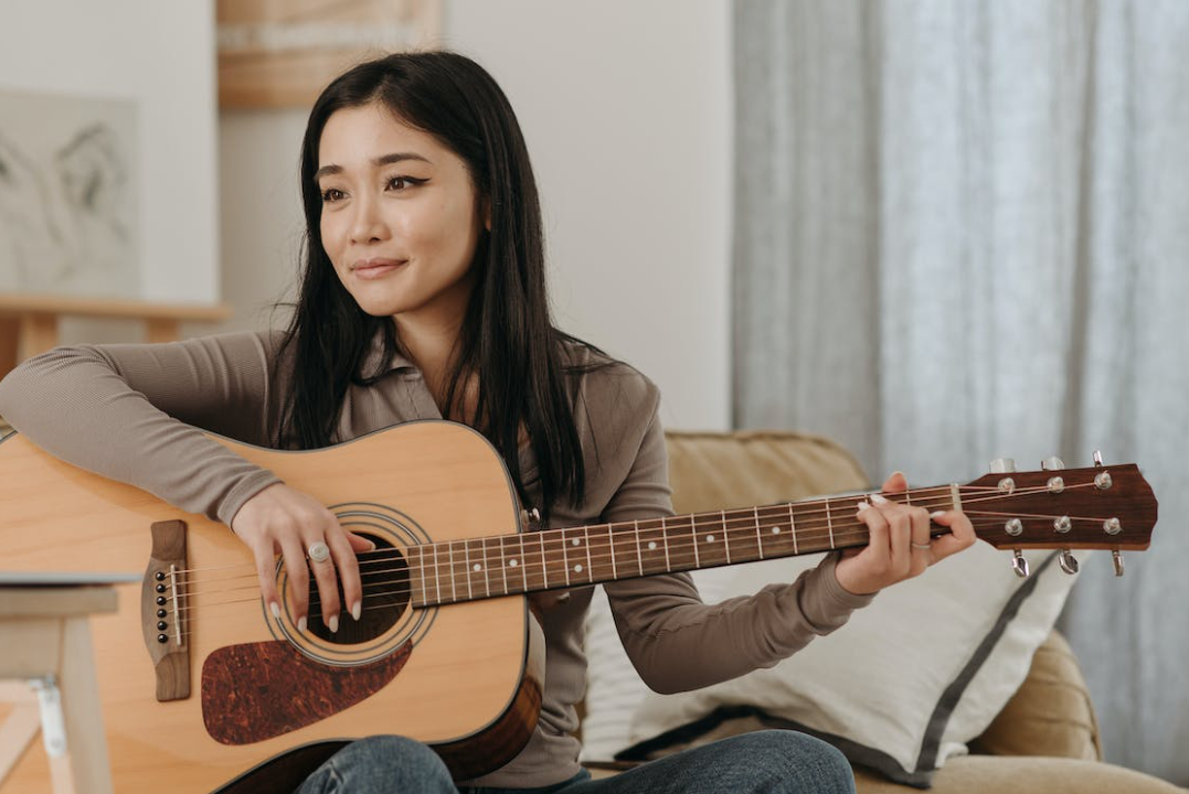 Consejos para tocar la guitarra Comparte: Los consejos secretos de los mejores guitarristas